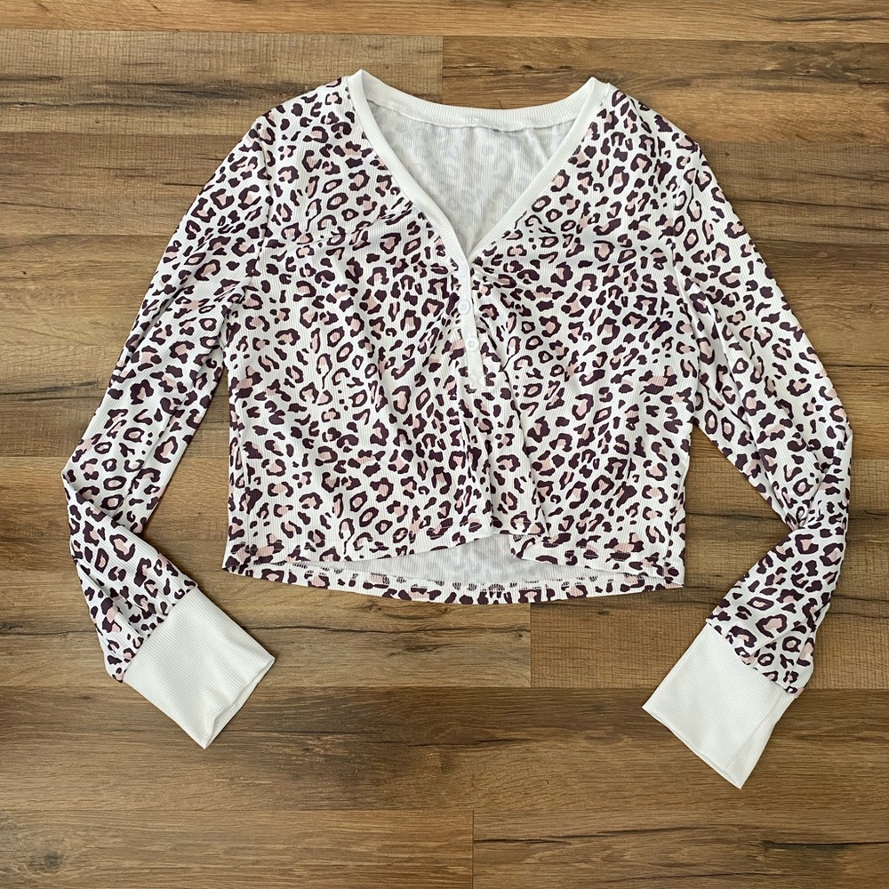 Shien cheetah long sleeve